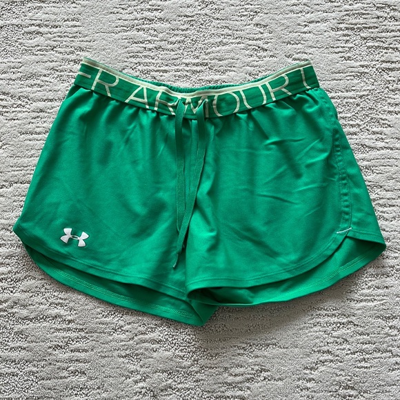 Under Armour Pants - Women’s Green Under Armour Athletic Shorts